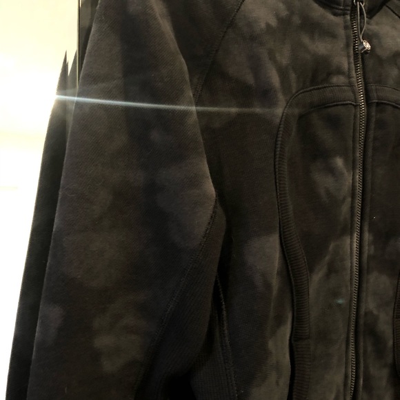 [SOLD!] 🍋 Lululemon Scuba Hoodie - Cotton Fleece - Picture 4 of 7